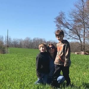 Meet your Posher, Courtney